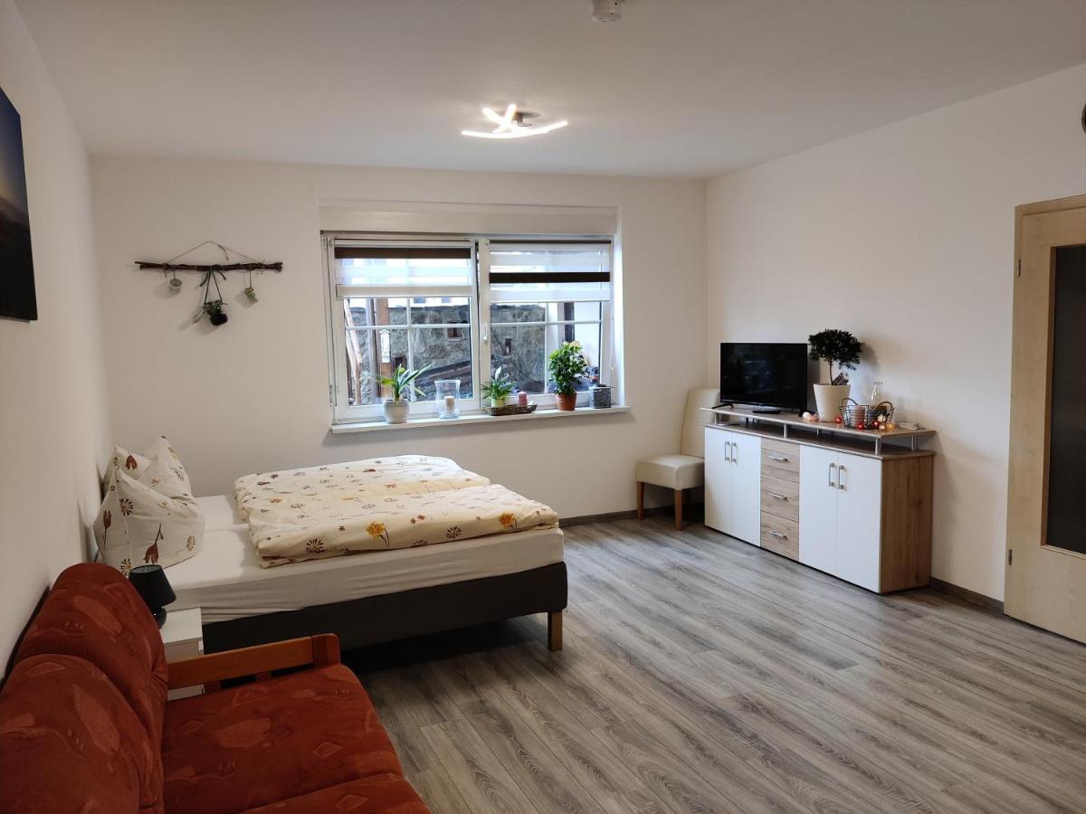 Ferienwohnung Brunow "In Der Natur Zuhause" Neundorf  エクステリア 写真